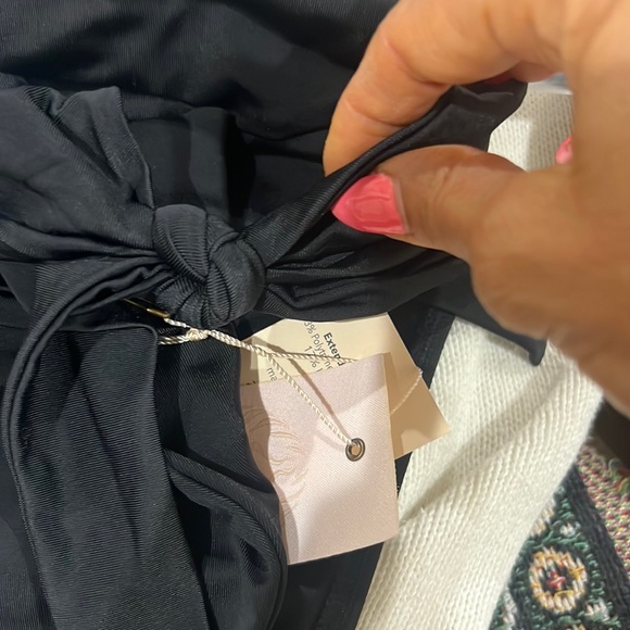 Bottom only We are hah brand swim suits size M bottom brand new black - Picture 4 of 11